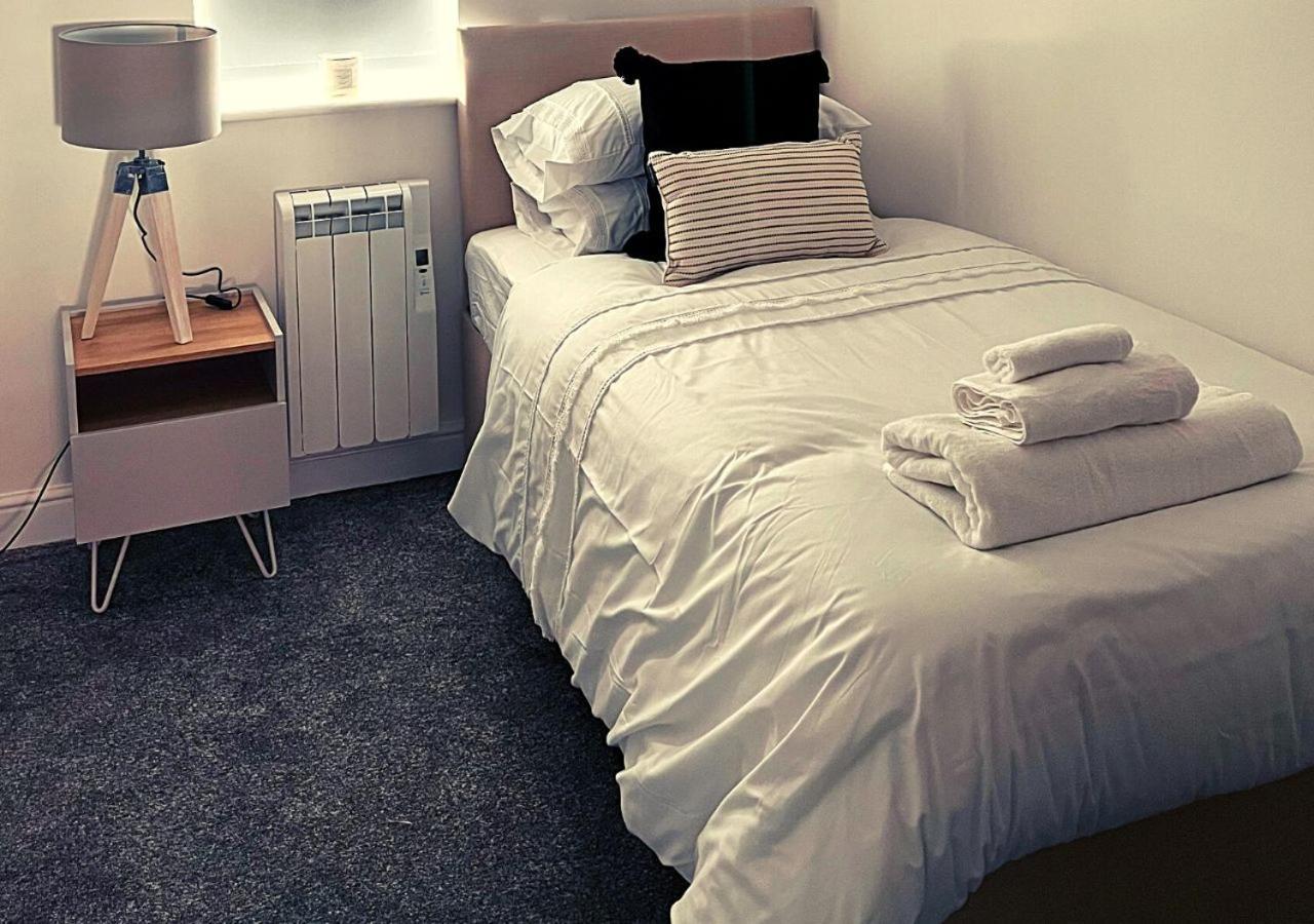 Peniel Properties - Welwyn Garden City Buitenkant foto