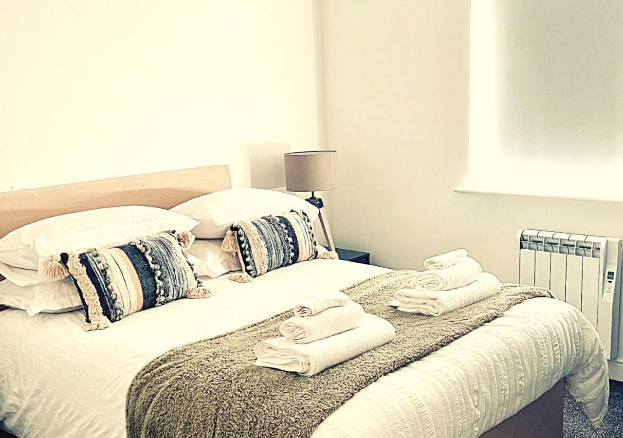 Peniel Properties - Welwyn Garden City Buitenkant foto