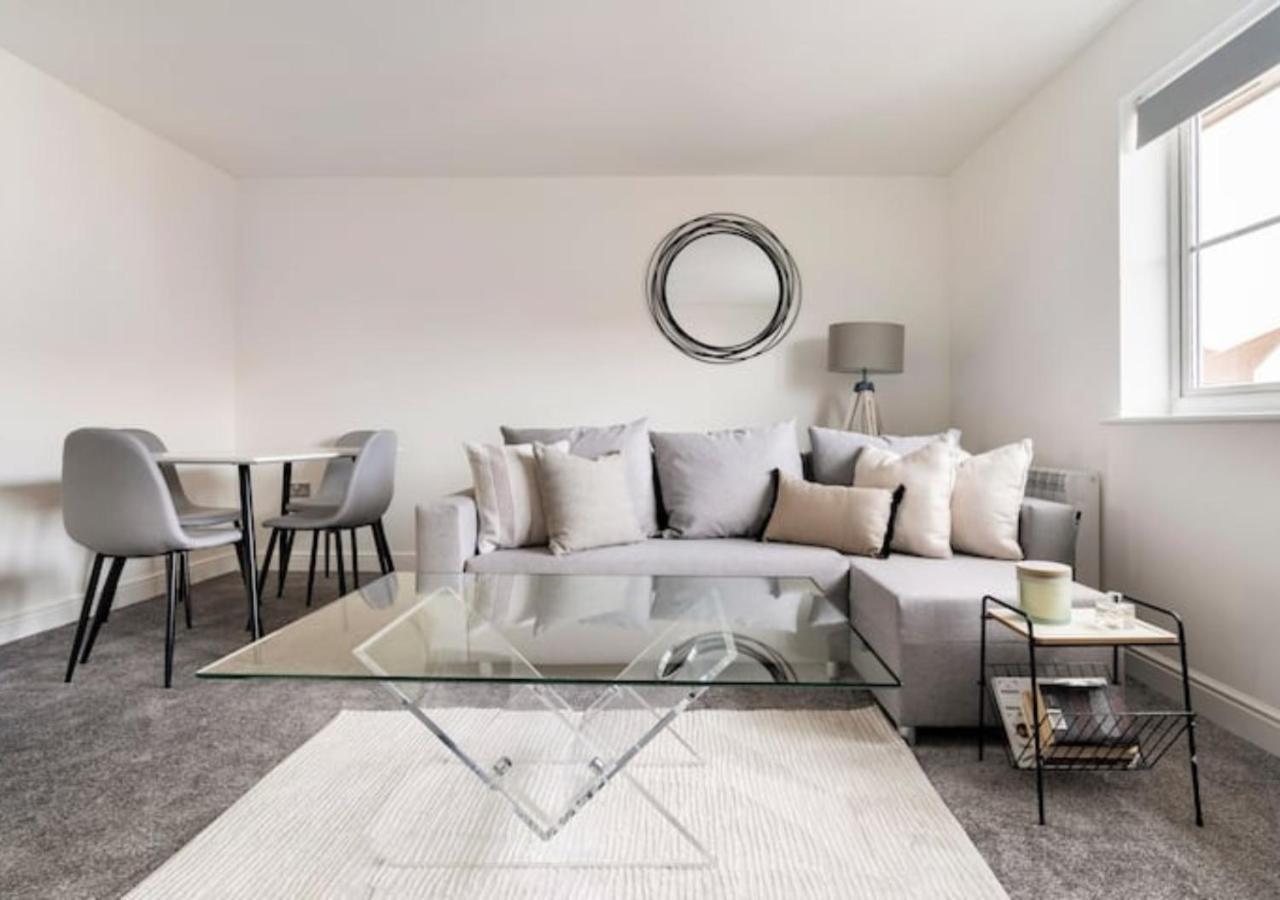 Peniel Properties - Welwyn Garden City Buitenkant foto