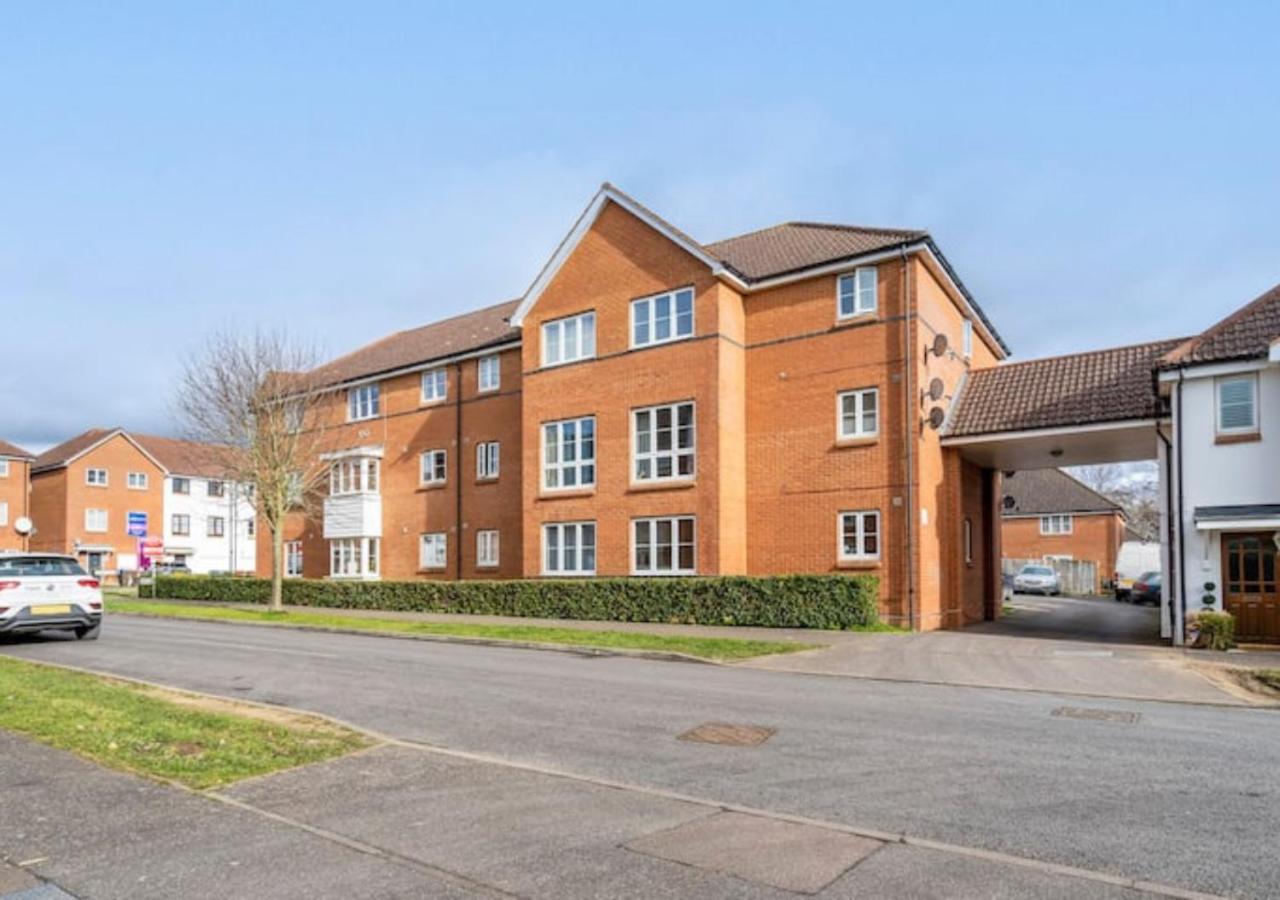 Peniel Properties - Welwyn Garden City Buitenkant foto